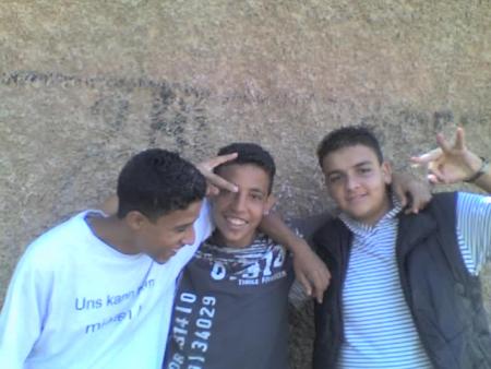 moi,mr-fodil,mehdi!!!!!!!!!!!!!!!!!!!!!!!!!!!!